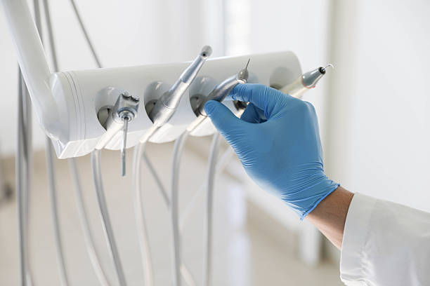 Professional Emergency Dentist technician working in Breezy Point, MN